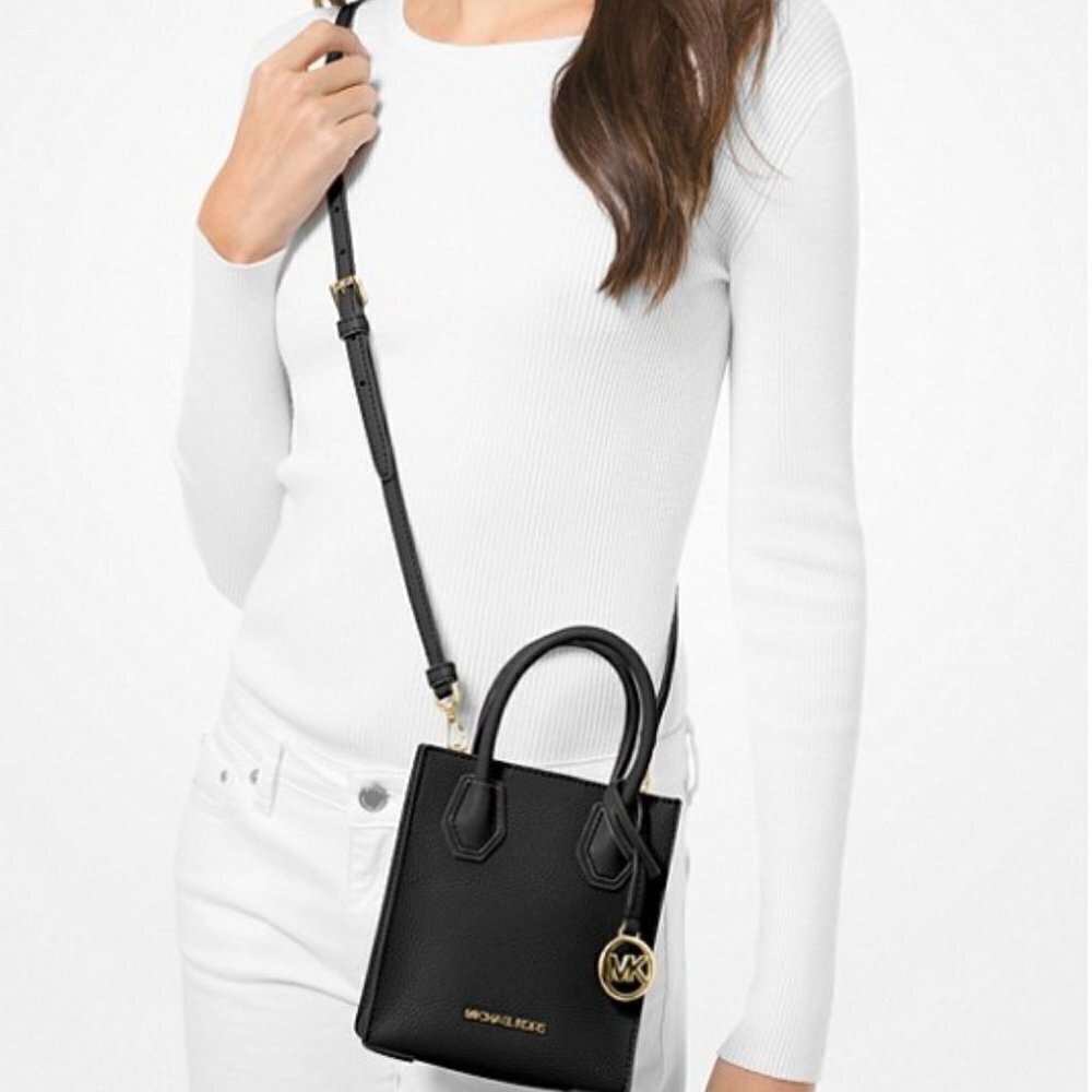 Michael Kors Mercer Extra-Small Pebbled Leather Crossbody Bag Black - Picture 2 of 9